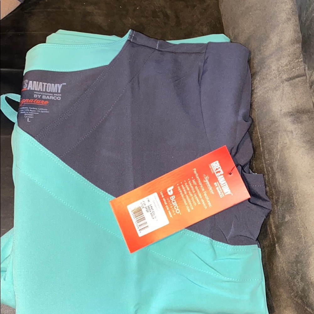 Greys anatomy scrub set brand new!